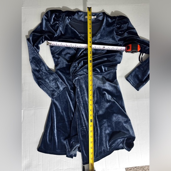 Lush Stone Blue Velvet Wrap Mini Dress Puff Sleeve Long Sleeve S Holiday Date - Picture 8 of 8